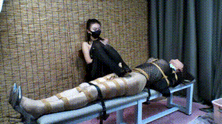 【墨月与安安】全身紧缚固定在长椅上的肉丝尤物安安