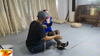 【绳舞飞扬】楠楠奴隶秘书的培养……海老缚、跪走、吻脚认主