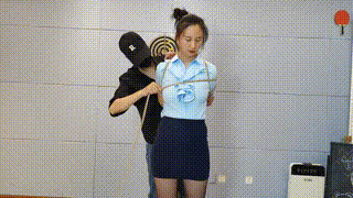 【一绳所爱】紫涵黑丝布鞋,后高手绑好,只能跪着。